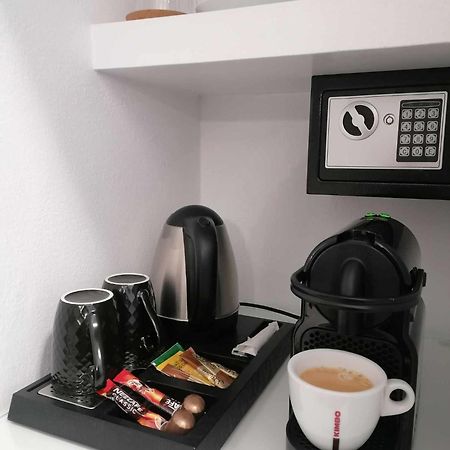 Uncle John'S Guesthouse Skopelos Town Bagian luar foto