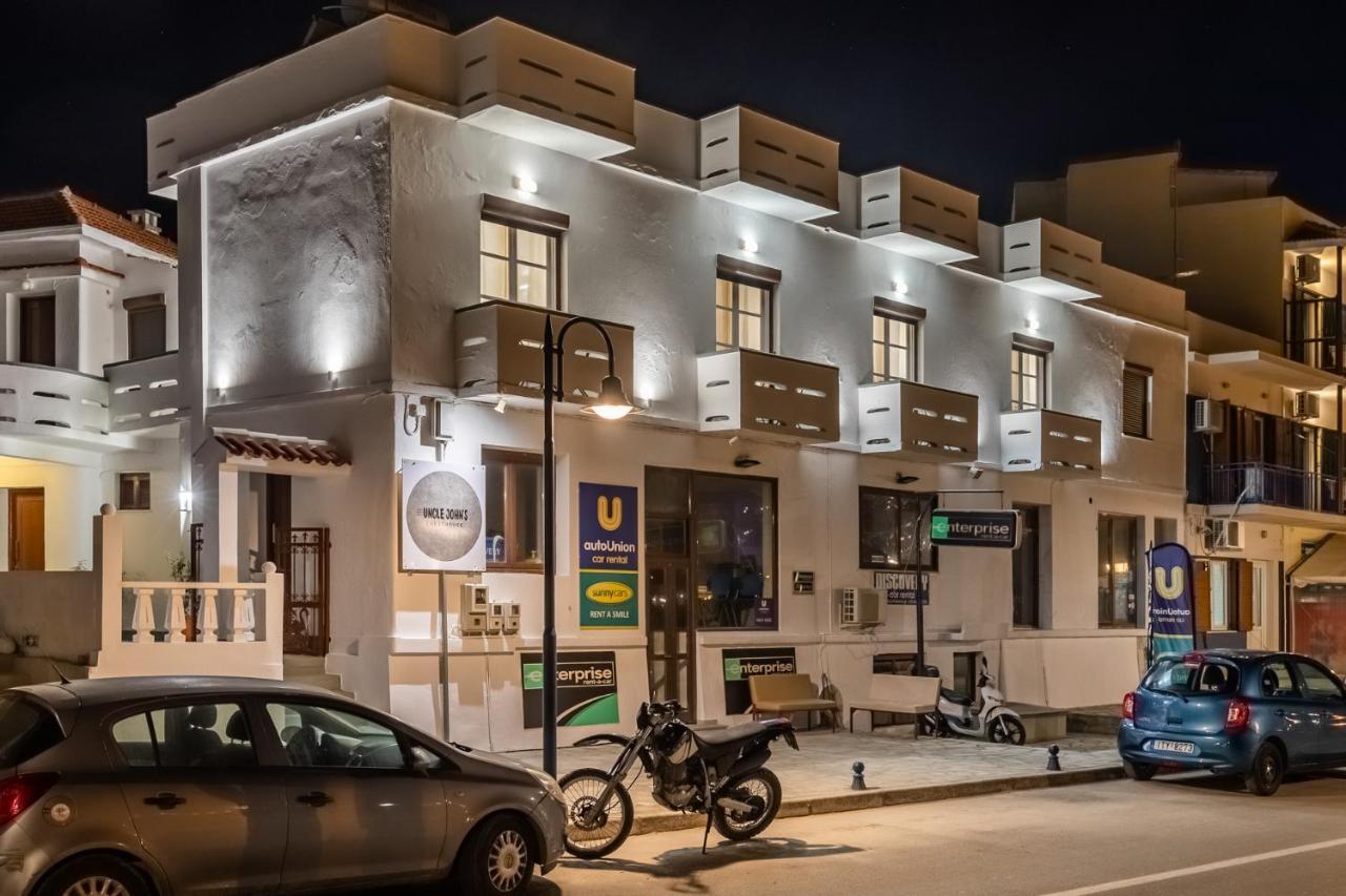 Uncle John'S Guesthouse Skopelos Town Bagian luar foto
