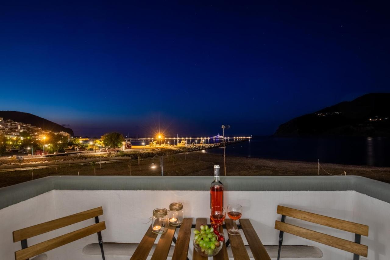 Uncle John'S Guesthouse Skopelos Town Bagian luar foto