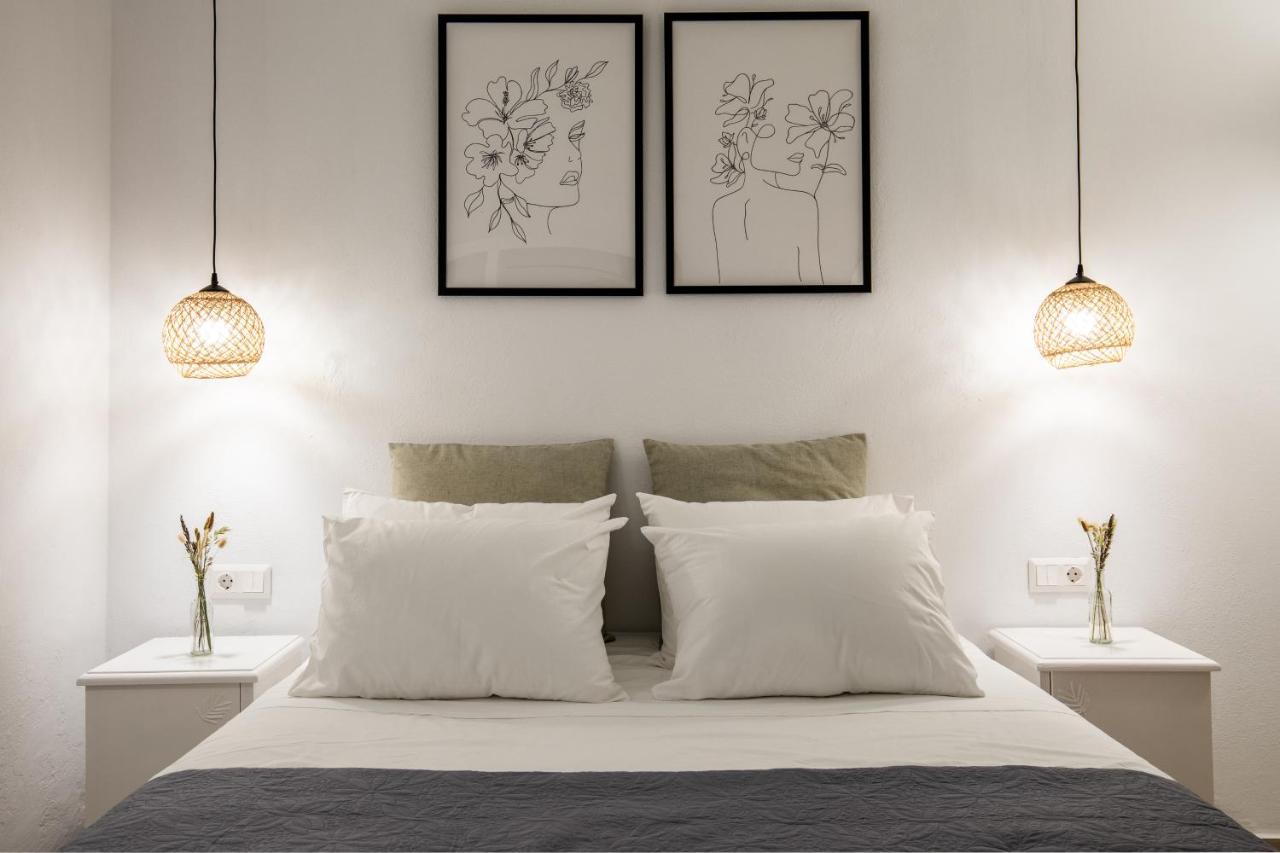 Uncle John'S Guesthouse Skopelos Town Bagian luar foto