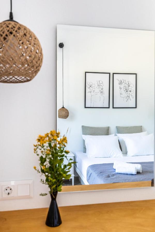 Uncle John'S Guesthouse Skopelos Town Bagian luar foto