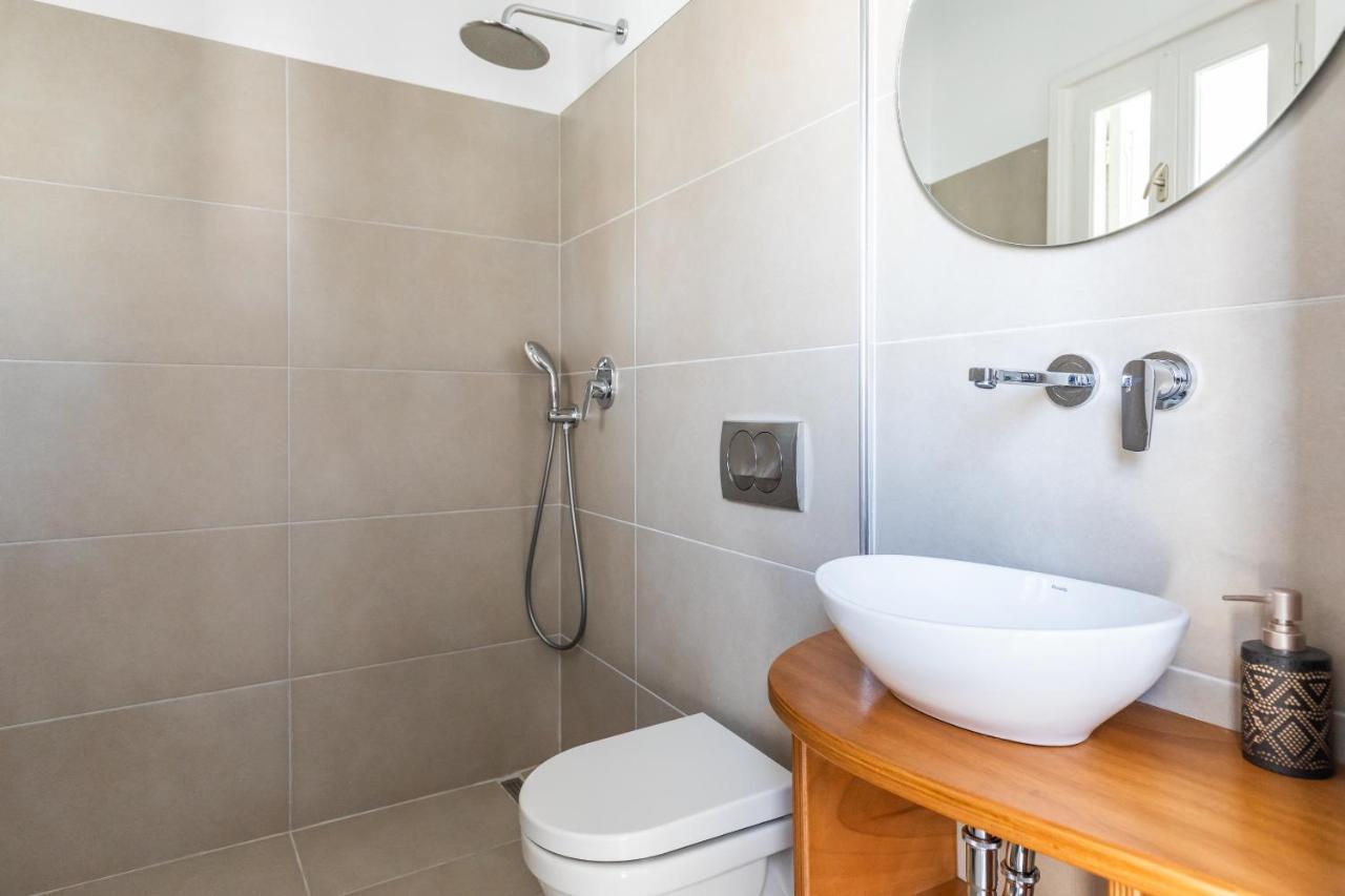 Uncle John'S Guesthouse Skopelos Town Bagian luar foto