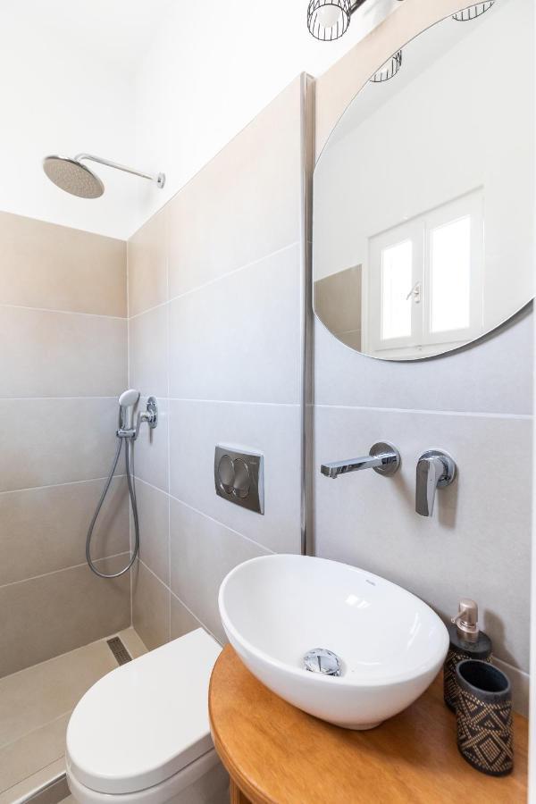 Uncle John'S Guesthouse Skopelos Town Bagian luar foto
